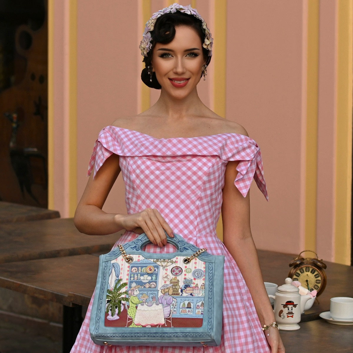 PRE ORDER Vendula Heritage - Victorian Tea Rooms Sienna Bag ...