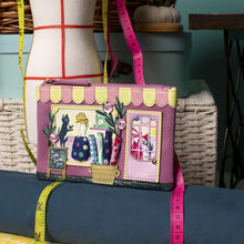 Sewing Shop - Rasberry Edition Zipper Coin Purse