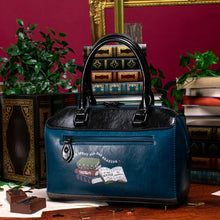 Vendula-London-Between-The-Covers-Bookbinders-Speedy-Bowler
