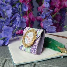 Regency Gardens Pods Case