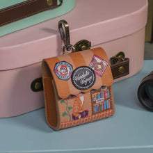Vendula Voyage Pods Case