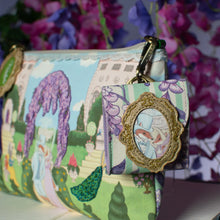Regency Gardens Pods Case