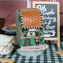 PRE ORDER Vendula Pie Shop Callaway Bag