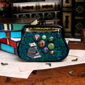 Vendula-London-Between-the-Covers-Bookbinders-clipper-coin-purse