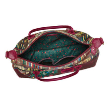 Vendula-Christmas-Library-Bonnie-Weekender