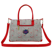 Vendula-London-Cheers-Street-Bonnie-Weekender