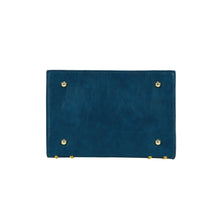 Vendula-London-Between-The-Covers-Bookbindes-Book-Stack-Bag
