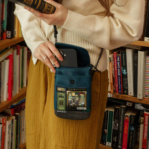 Vendula-London-Between-the-covers-bookbinders-Phone-Pouch