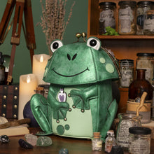 The Witches Pantry Clipper Frog Bag