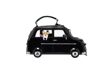 Vendula-London-Cats-&-Corgis-Black-Cab-Novelty-Bag
